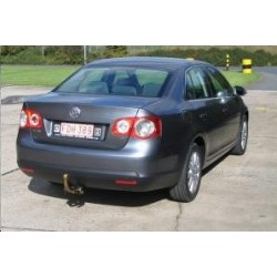 ATTELAGE VOLKSWAGEN Jetta 2005- (Type 1K) - RDSO demontable sans outil - WESTFALIA