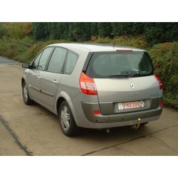 ATTELAGE RENAULT MEGANE GRAND SCENIC 2004-2009 (Sauf Conquest) - COL DE CYGNE - WESTFALIA