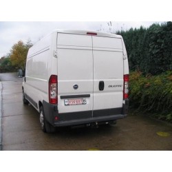 ATTELAGE FIAT Ducato III Fourgon 2006- (Type 250) - Rotule equerre - attache remorque WESTFALIA