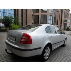 ATTELAGE SKODA Octavia 2004- ( y compris 4X4 et RS) - RDSO demontable sans outil - WESTFALIA