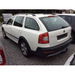 ATTELAGE SKODA OCTAVIA SCOUT 2013- - RDSO demontable sans outil - WESTFALIA